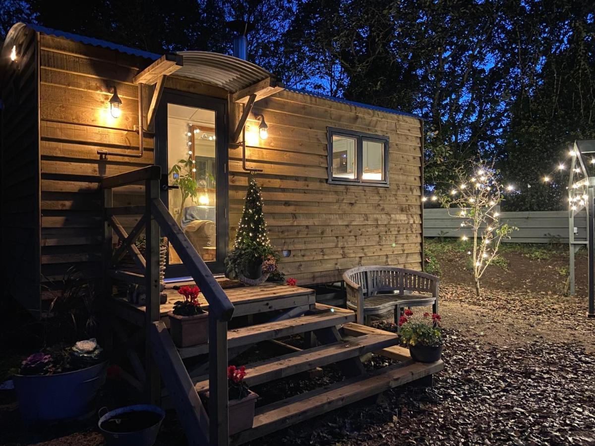 Cosy Double Shepherds Hut In Beautiful Wicklow With Underfloor Heating Throughout Rathnew Εξωτερικό φωτογραφία